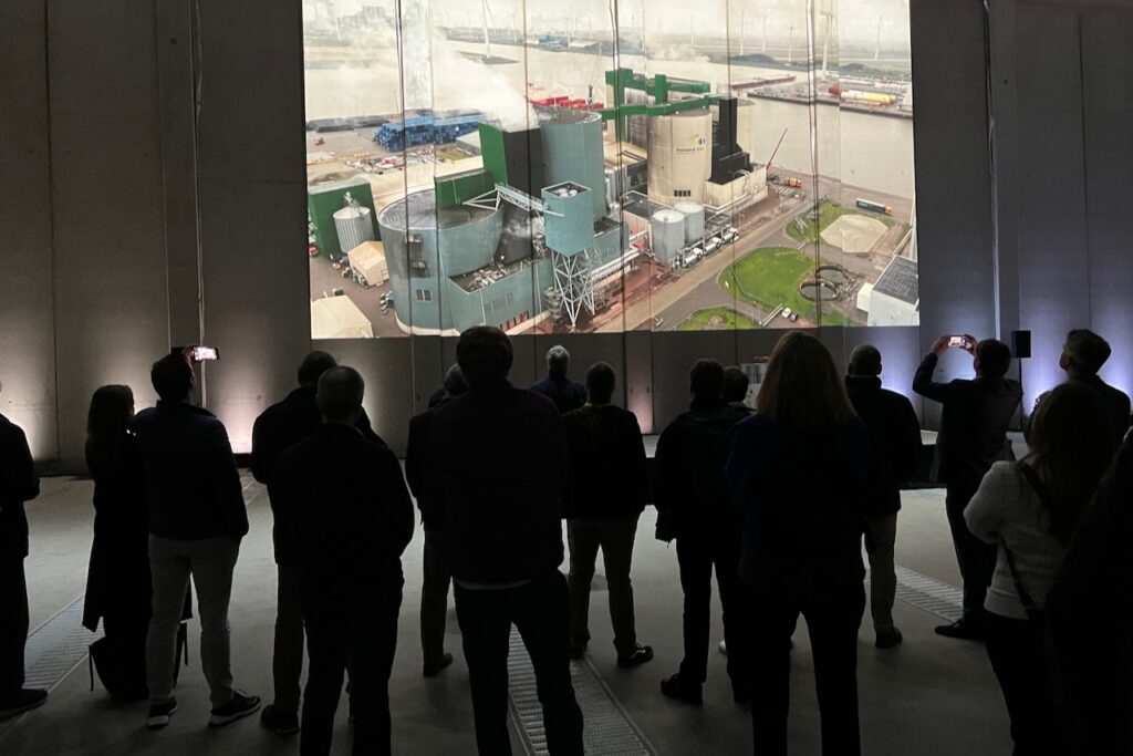 Bewondering bij de opening van de emissievrije mouterij van Holland Malt in de Eemshaven